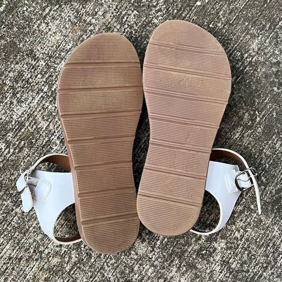 Steve Madden JPROBLER Girls Flat Sandal Sparkly Rhinestone Embellishment Size 2M - Picture 6 of 10